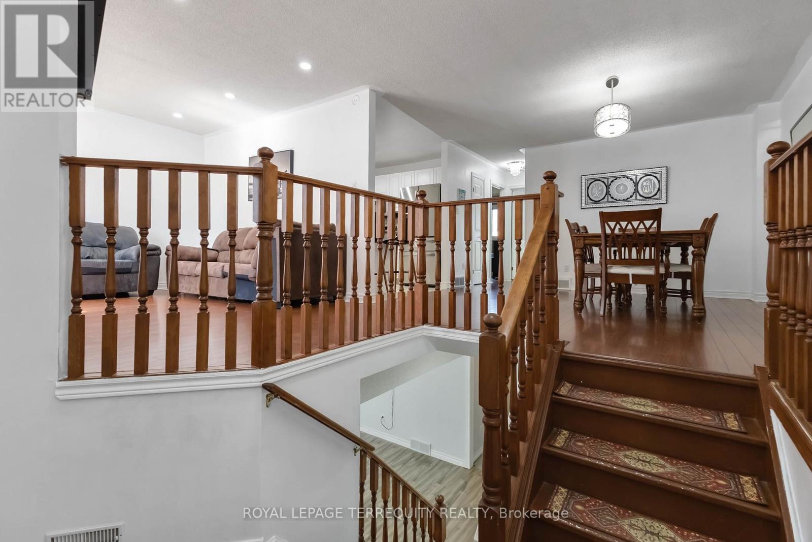 26 Joliet Street, London East (East I), Ontario  N5V 4V9 - Photo 10 - X12456511