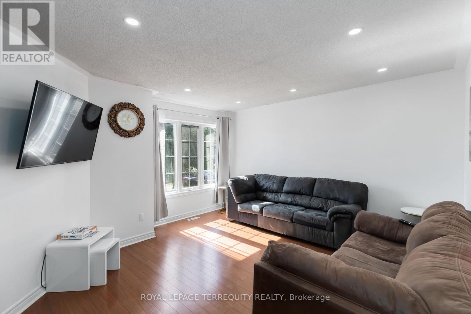 26 Joliet Street, London East (East I), Ontario  N5V 4V9 - Photo 15 - X12456511