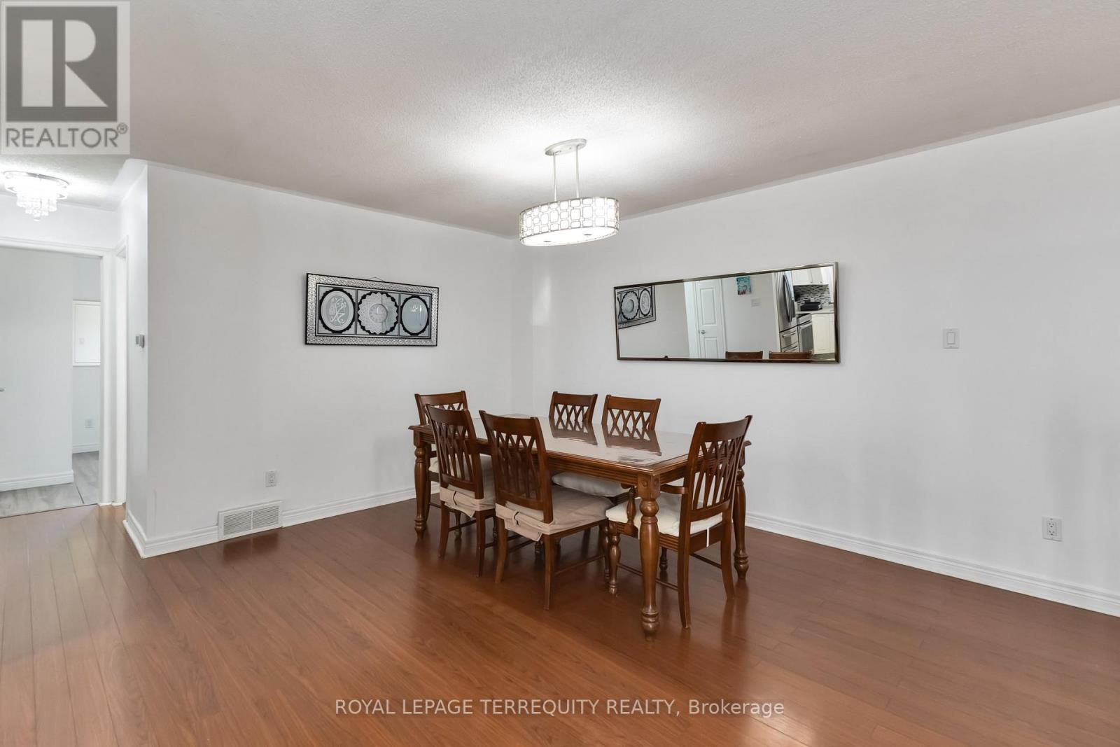 26 Joliet Street, London East (East I), Ontario  N5V 4V9 - Photo 19 - X12456511