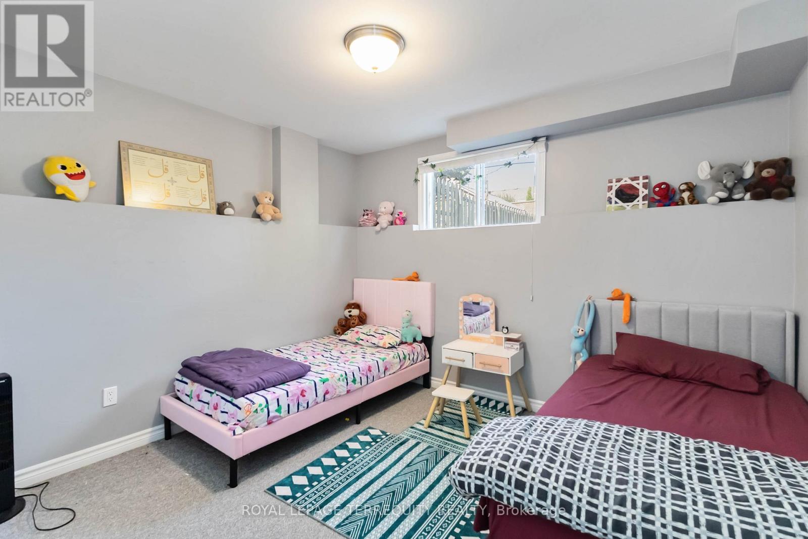 26 Joliet Street, London East (East I), Ontario  N5V 4V9 - Photo 32 - X12456511