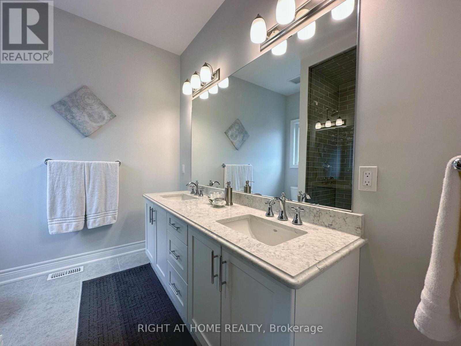 3628 Allen Trail, Fort Erie (Ridgeway), Ontario  L0S 1N0 - Photo 12 - X12456622