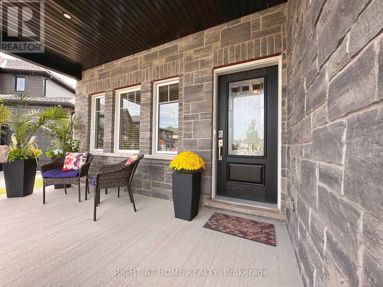 3628 Allen Trail, Fort Erie (Ridgeway), Ontario  L0S 1N0 - Photo 3 - X12456622