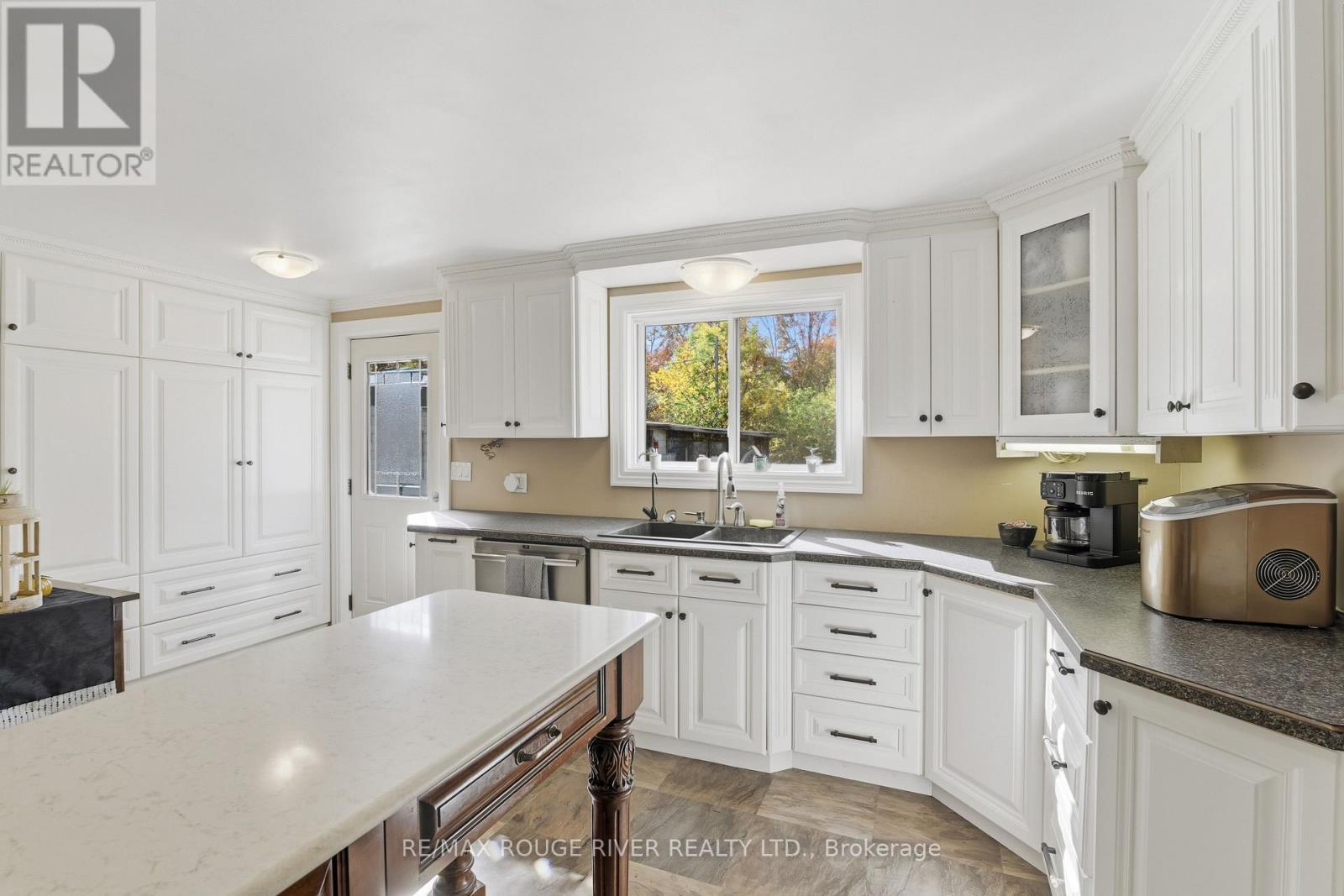 122 County Road 4 Road E, Douro-Dummer, Ontario  K0L 1S0 - Photo 13 - X12456644