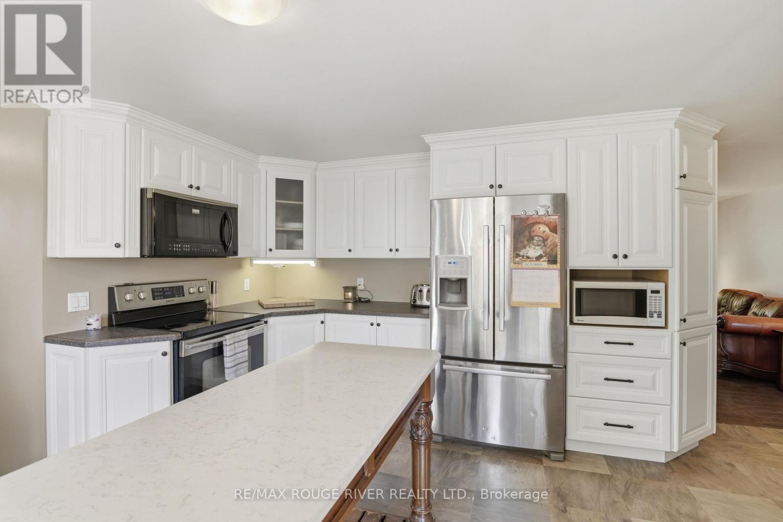 122 County Road 4 Road E, Douro-Dummer, Ontario  K0L 1S0 - Photo 8 - X12456644