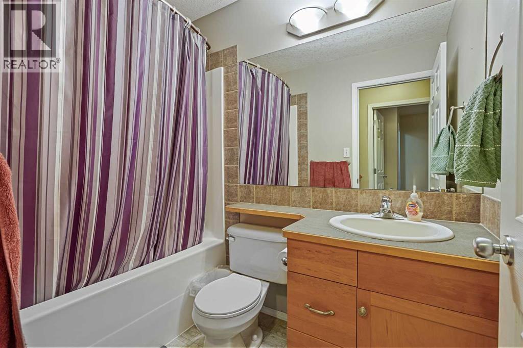 24 Blackfoot Court W, Lethbridge, Alberta  T1K 7P5 - Photo 11 - A2262804