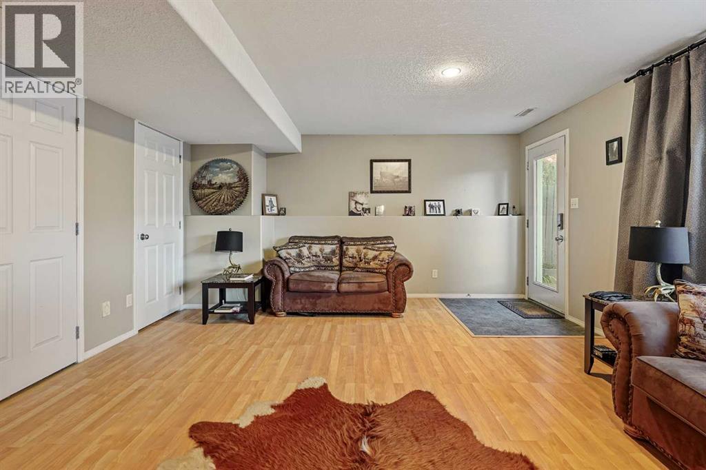 24 Blackfoot Court W, Lethbridge, Alberta  T1K 7P5 - Photo 19 - A2262804