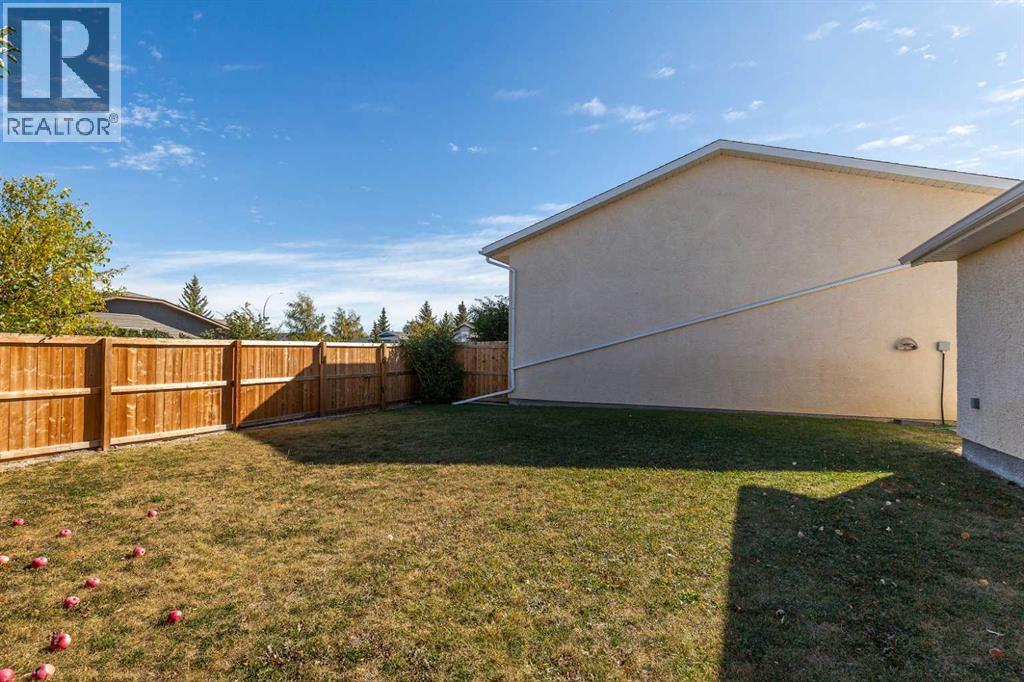 1243 Tumblewood Avenue, Pincher Creek, Alberta  T0K 1W0 - Photo 35 - A2263295