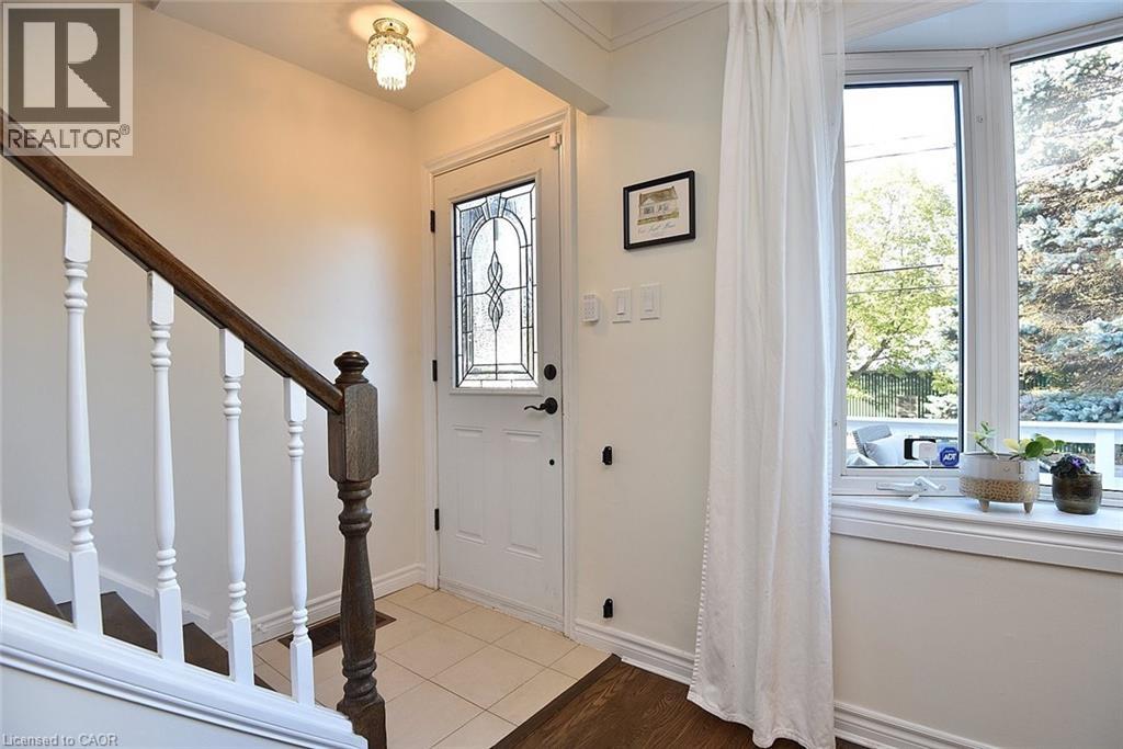 86 Mercer Street, Hamilton, Ontario  L9H 2N6 - Photo 6 - 40778240