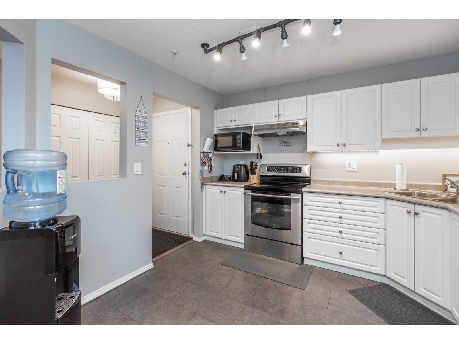 209 2435 Center Avenue, Abbotsford, British Columbia  V2T 2N4 - Photo 11 - R3057261