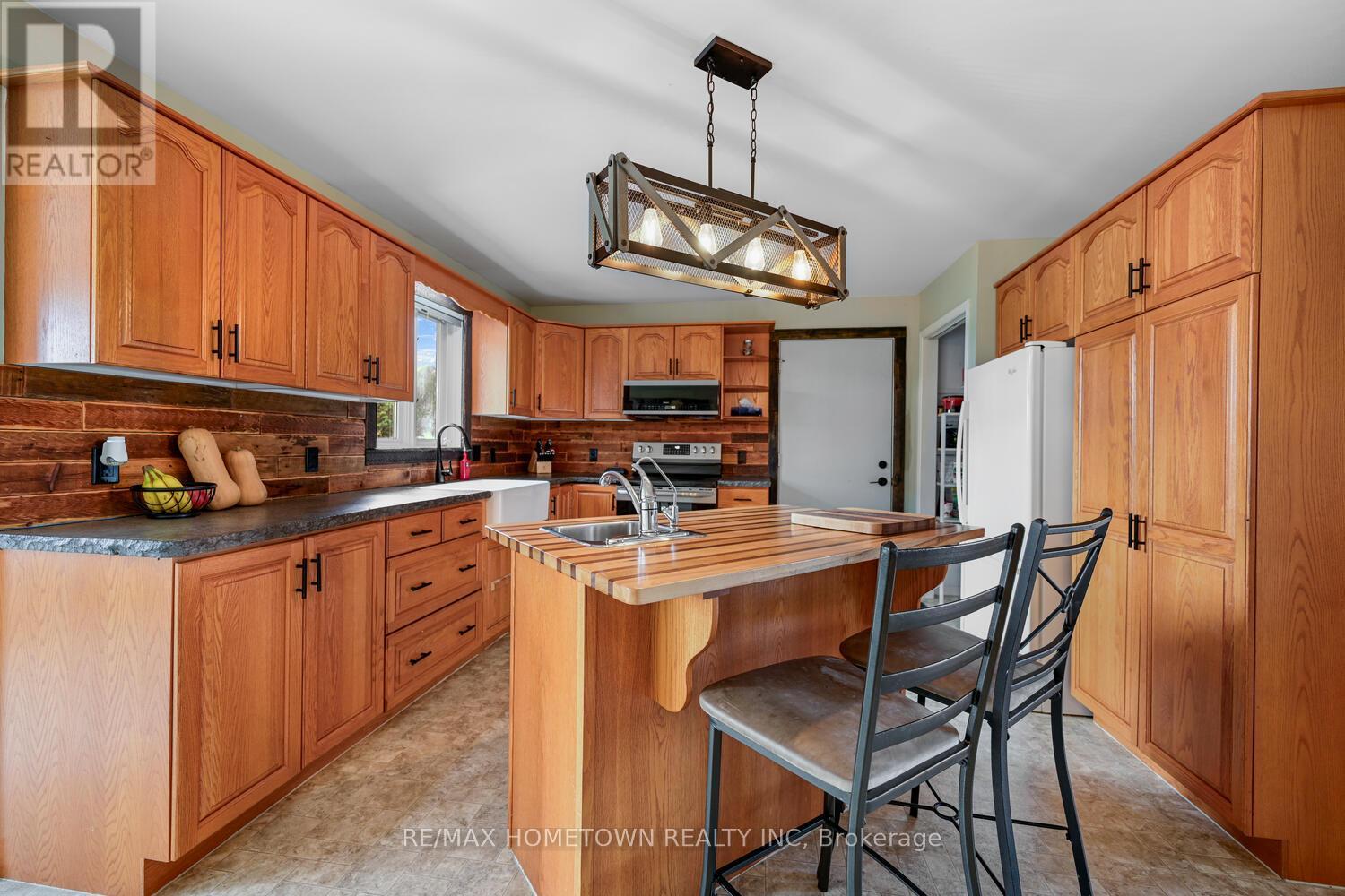 9482 County Rd 7 Road, Elizabethtown-Kitley, Ontario  K0E 1A0 - Photo 13 - X12456706