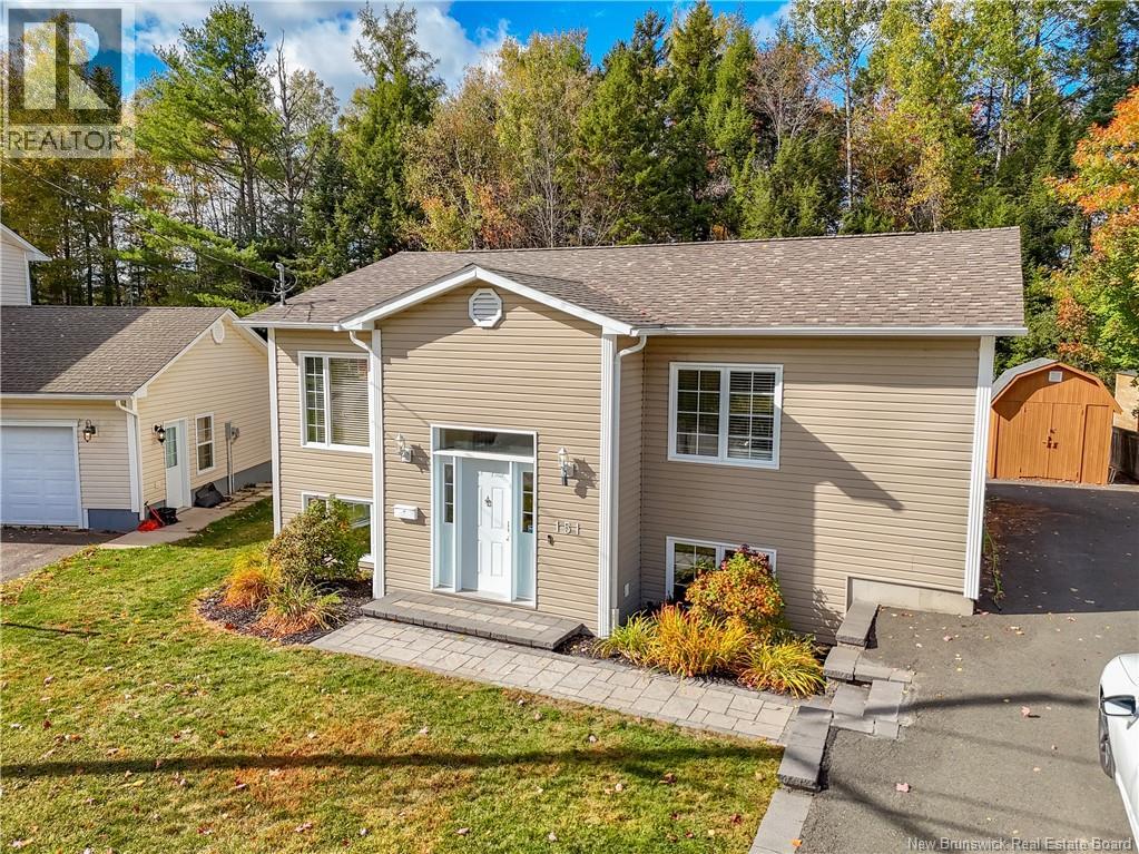 151 Bunker Street, Fredericton, New Brunswick  E3A 0T1 - Photo 2 - NB128195