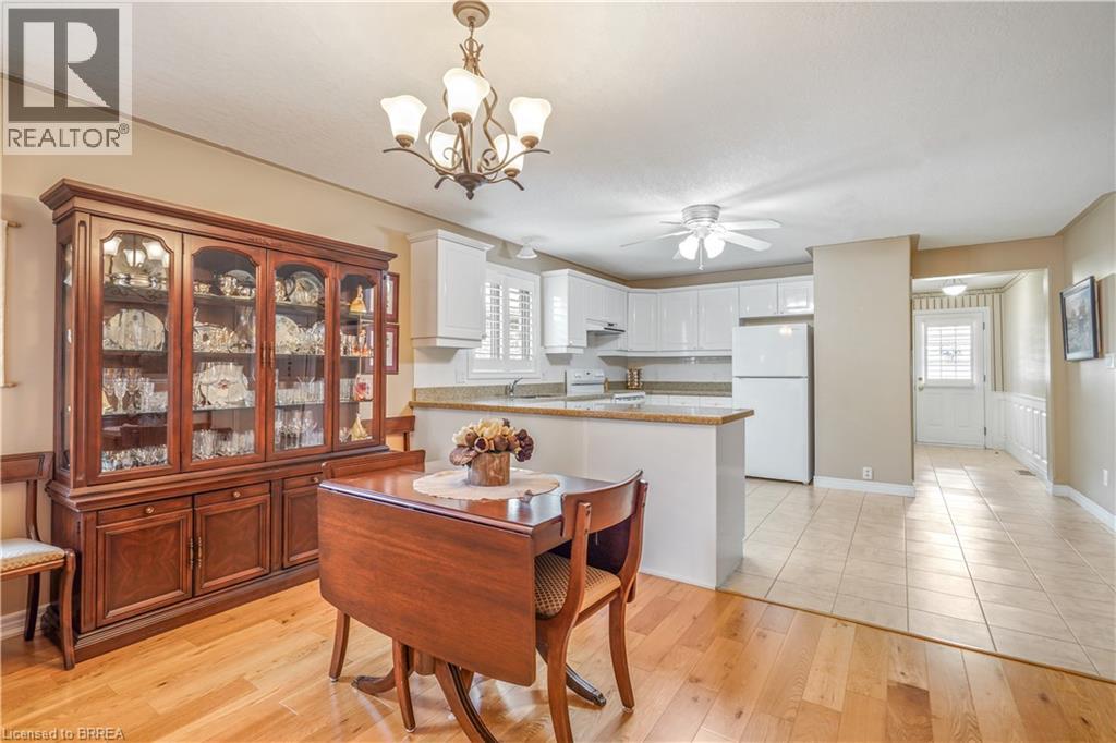 25 Cobden Court Unit# 8, Brantford, Ontario  N3R 8B5 - Photo 15 - 40776676