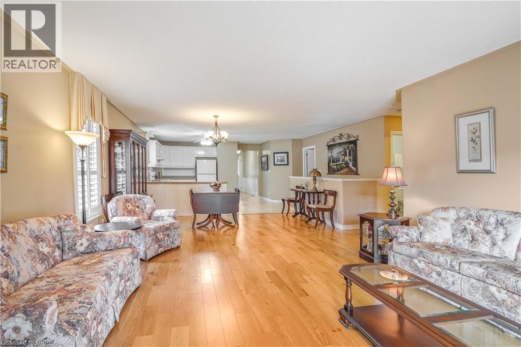 25 Cobden Court Unit# 8, Brantford, Ontario  N3R 8B5 - Photo 18 - 40776676