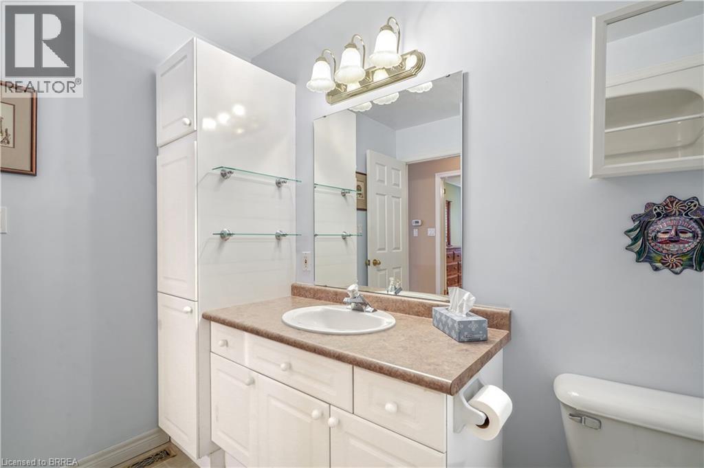 25 Cobden Court Unit# 8, Brantford, Ontario  N3R 8B5 - Photo 23 - 40776676