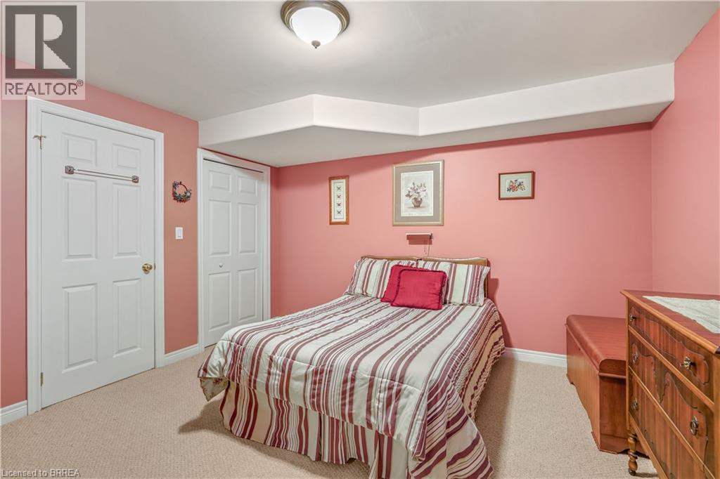 25 Cobden Court Unit# 8, Brantford, Ontario  N3R 8B5 - Photo 34 - 40776676