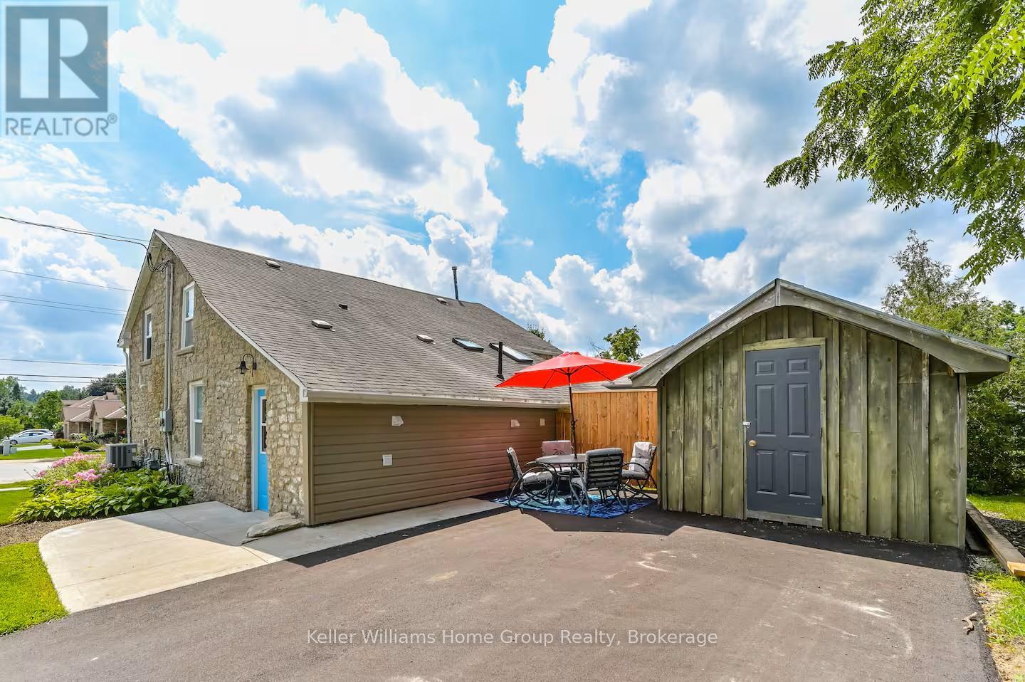 148 Colborne Street, Centre Wellington, Ontario  N0B 1S0 - Photo 15 - X12456314