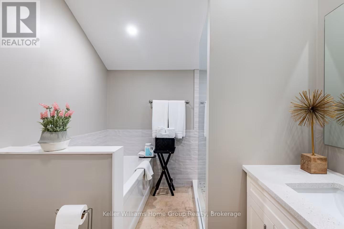 148 Colborne Street, Centre Wellington, Ontario  N0B 1S0 - Photo 13 - X12456314