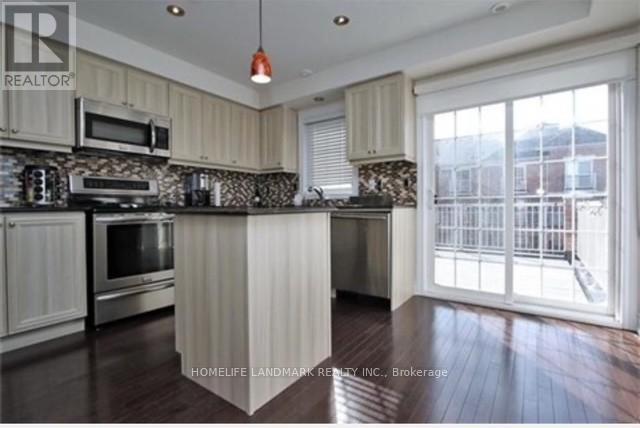 2 Percy Reesor Street, Markham, Ontario  L6C 0M7 - Photo 2 - N12451903