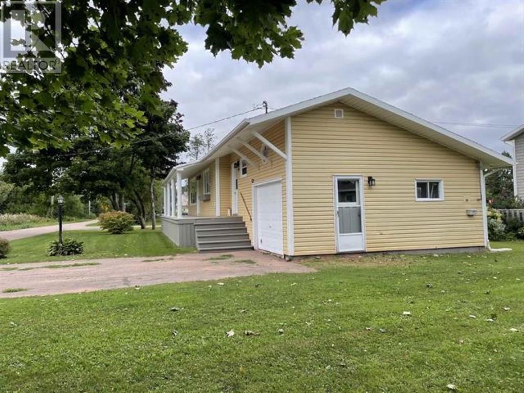 14 Pope Street, Alberton, Prince Edward Island  C0B 1B0 - Photo 3 - 202525575