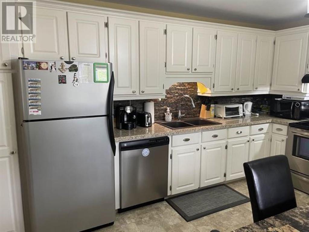 14 Pope Street, Alberton, Prince Edward Island  C0B 1B0 - Photo 4 - 202525575