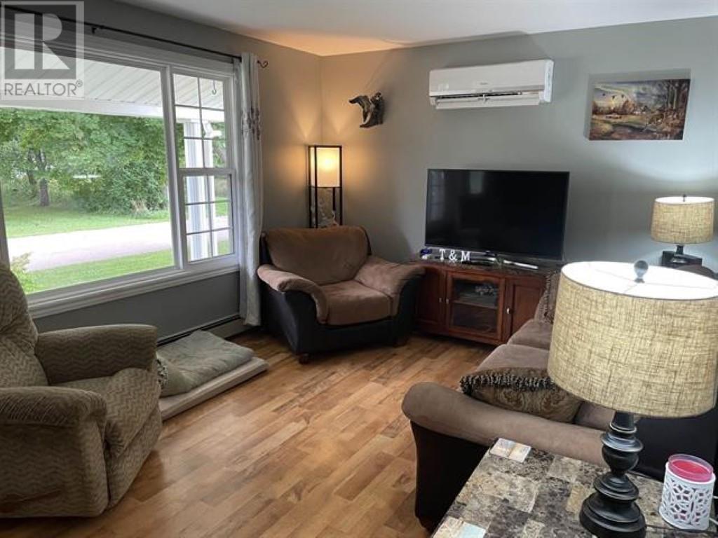 14 Pope Street, Alberton, Prince Edward Island  C0B 1B0 - Photo 9 - 202525575
