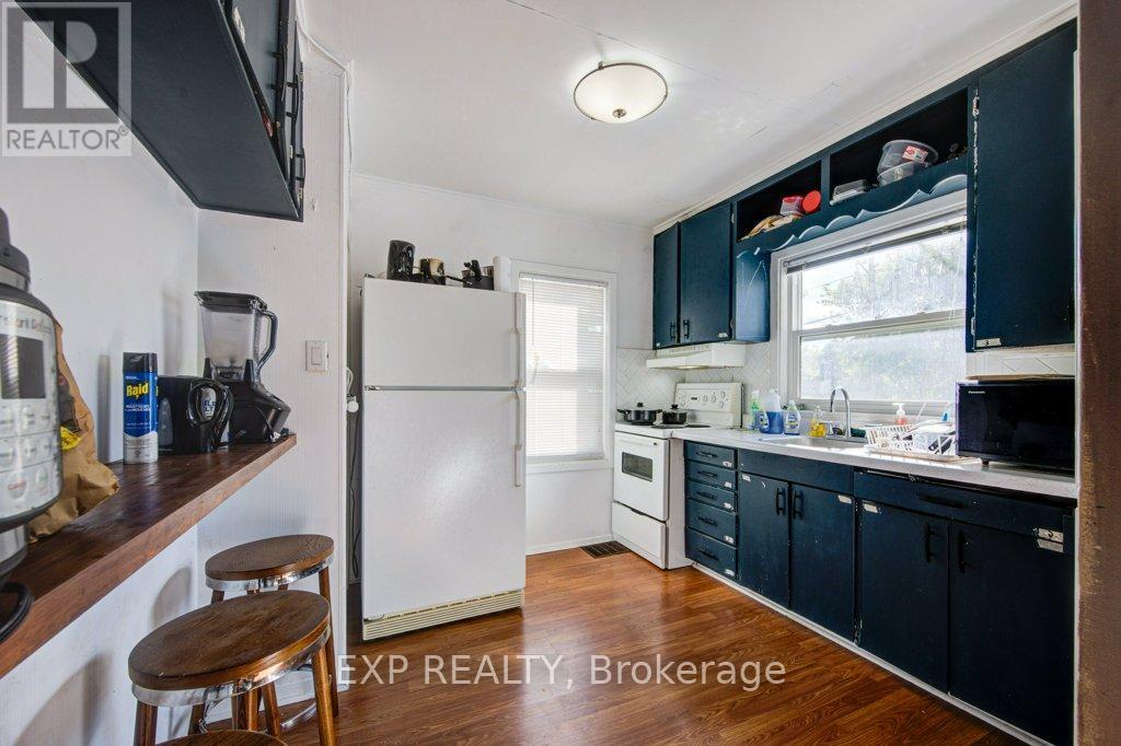 96 Emery Street W, London South (South E), Ontario  N6J 1R8 - Photo 23 - X12455864