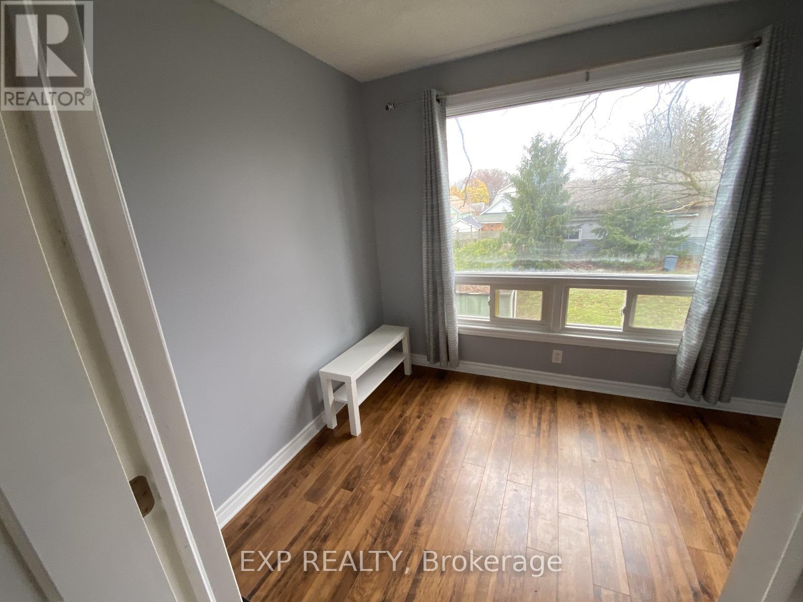 96 Emery Street W, London South (South E), Ontario  N6J 1R8 - Photo 26 - X12455864