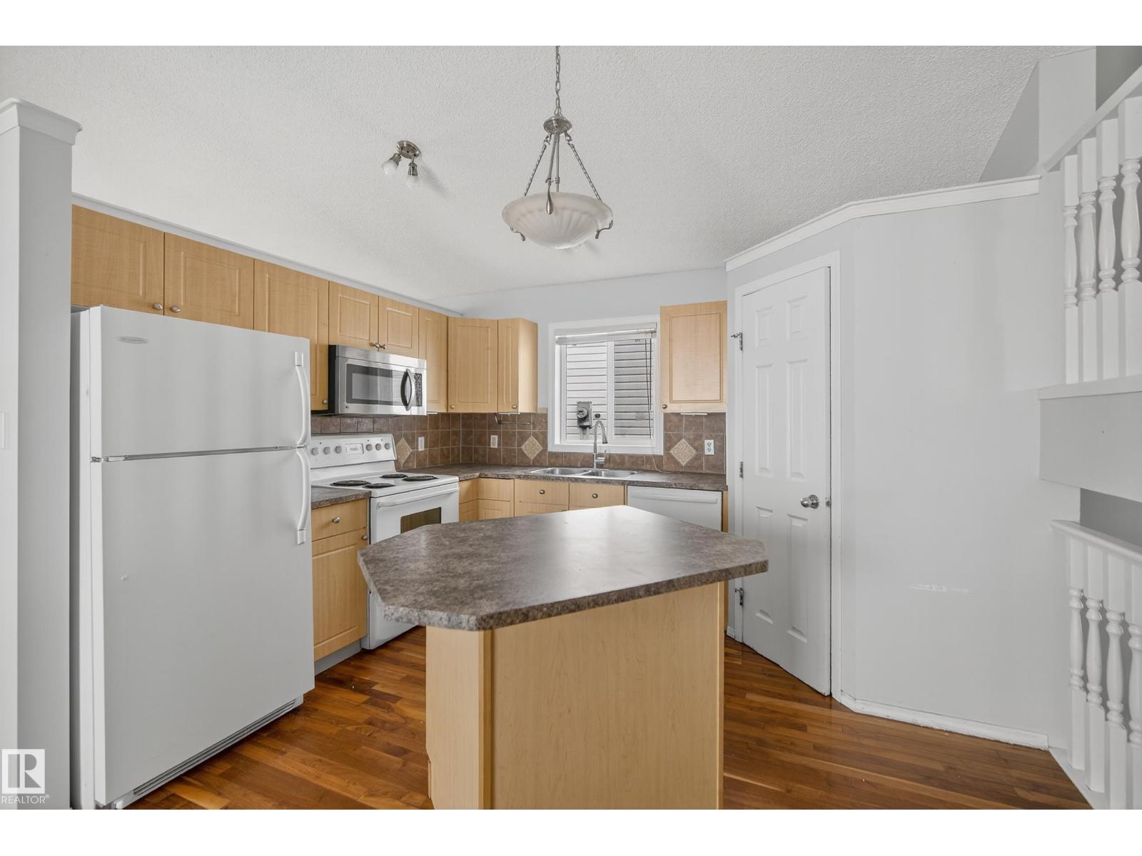 3021 Trelle Cr Nw, Edmonton, Alberta  T6R 3M8 - Photo 9 - E4459118