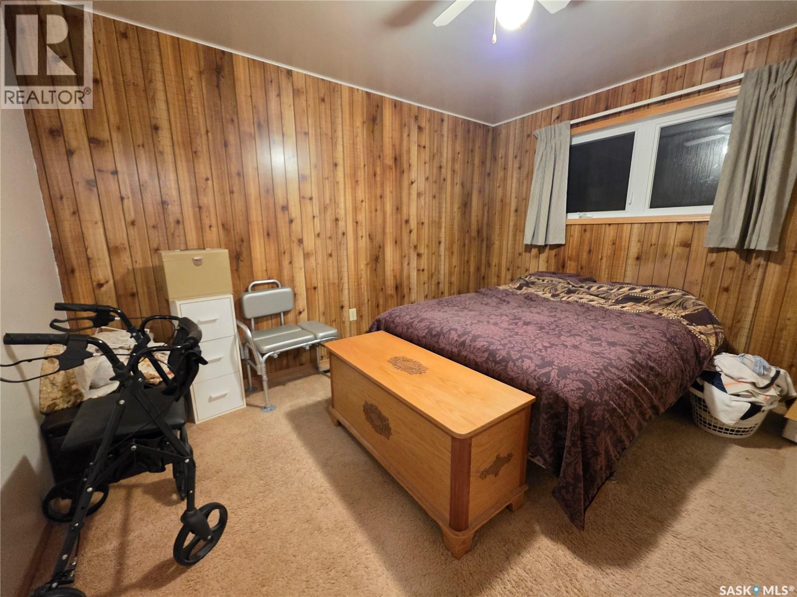 304 3rd Street N, Cabri, Saskatchewan  S0N 0J0 - Photo 16 - SK020626