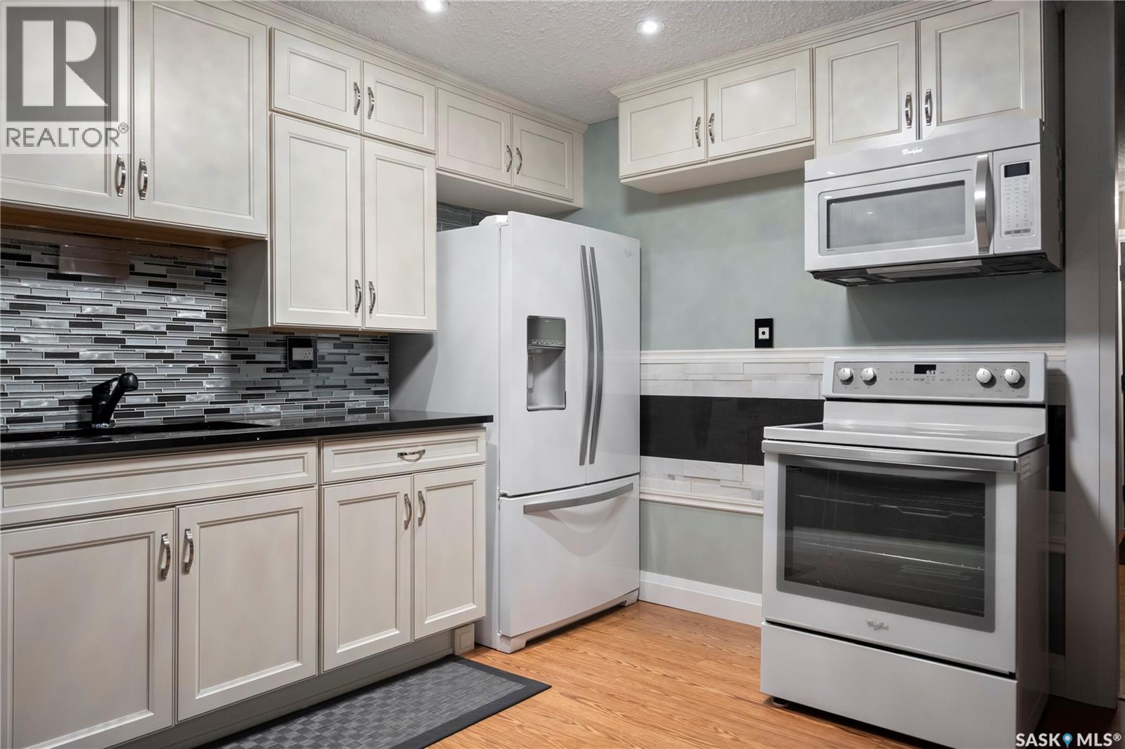 2673 Park Street, Regina, Saskatchewan  S4N 2H3 - Photo 10 - SK020591