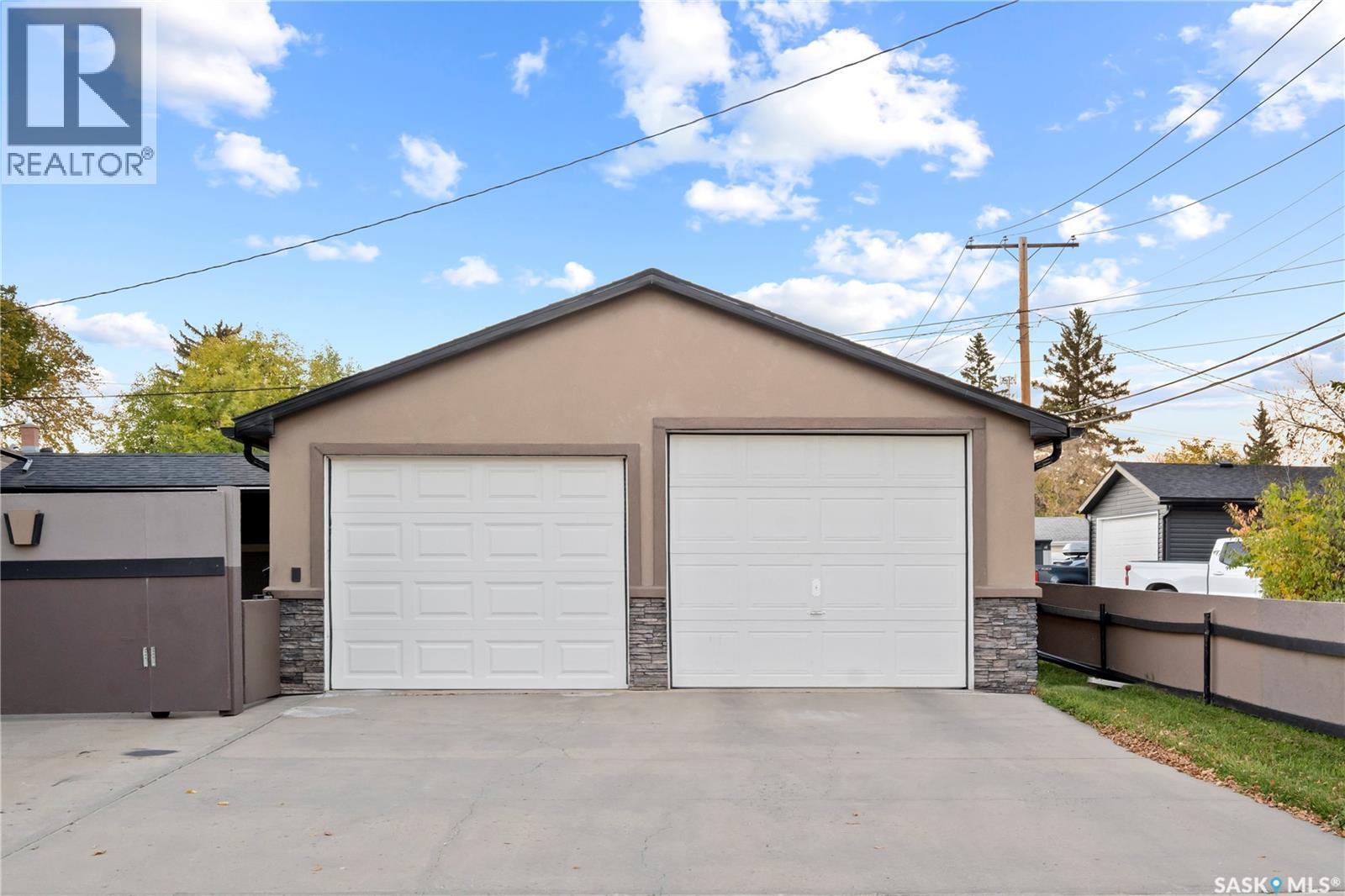 2673 Park Street, Regina, Saskatchewan  S4N 2H3 - Photo 40 - SK020591