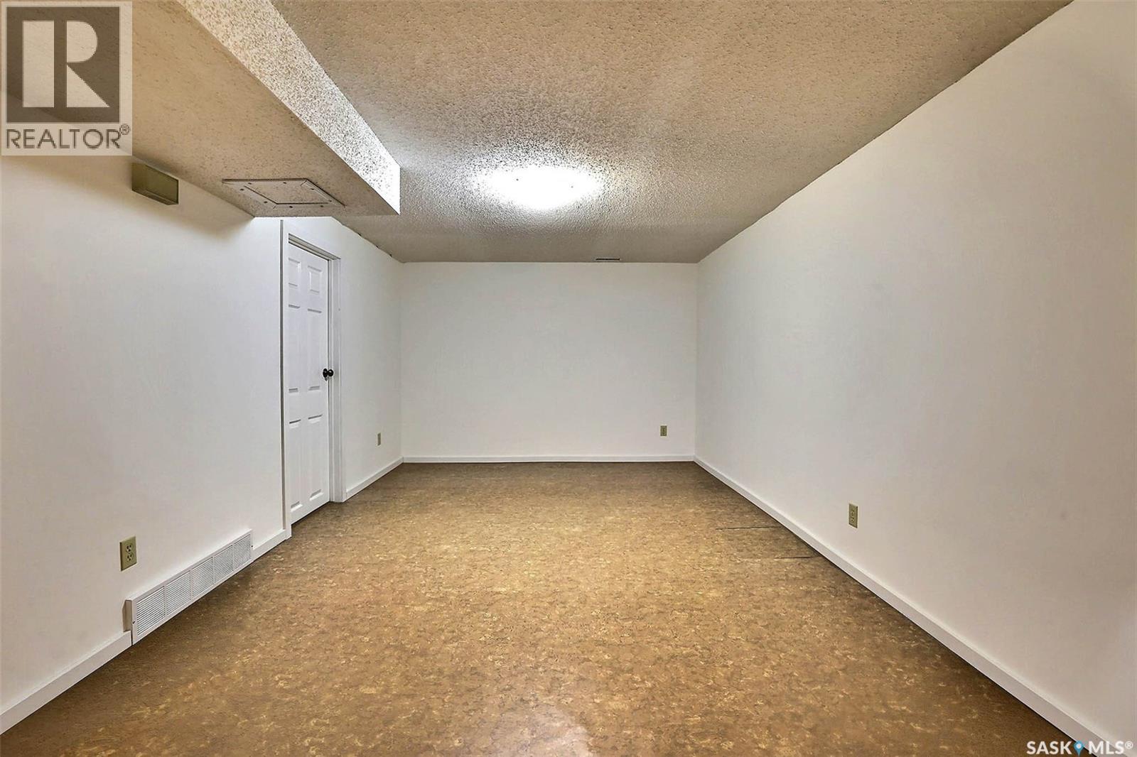 50 Selby Crescent, Regina, Saskatchewan  S4T 6W1 - Photo 23 - SK020590