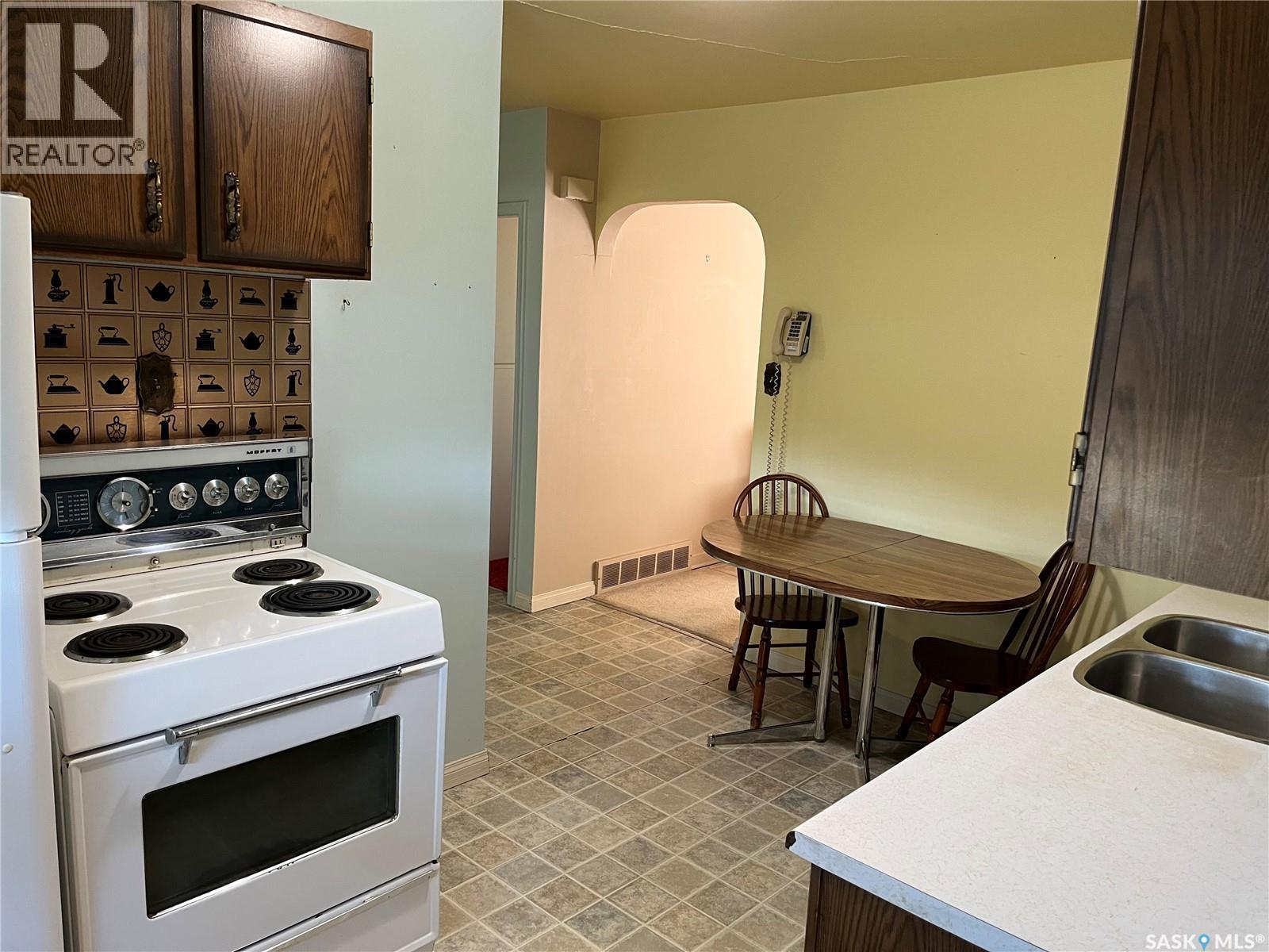 2636 Edward Street, Regina, Saskatchewan  S4S 0M8 - Photo 10 - SK020525