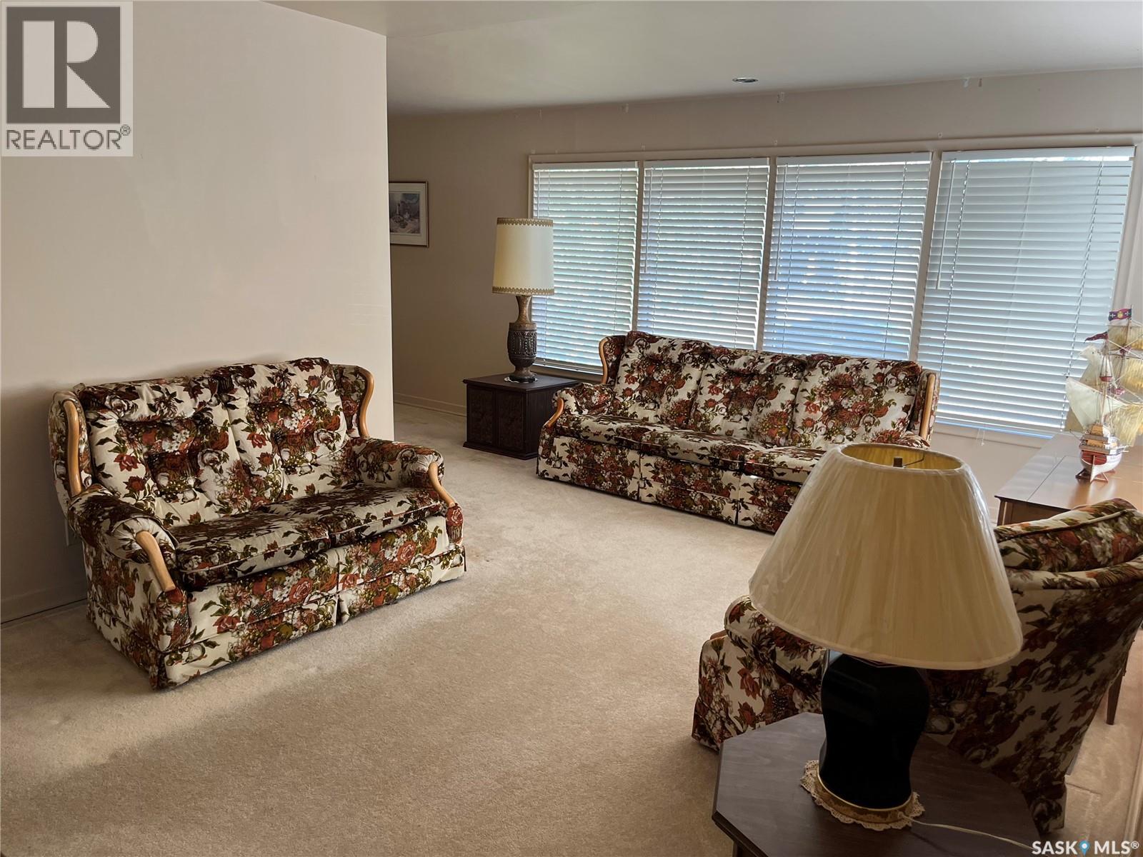 2636 Edward Street, Regina, Saskatchewan  S4S 0M8 - Photo 3 - SK020525