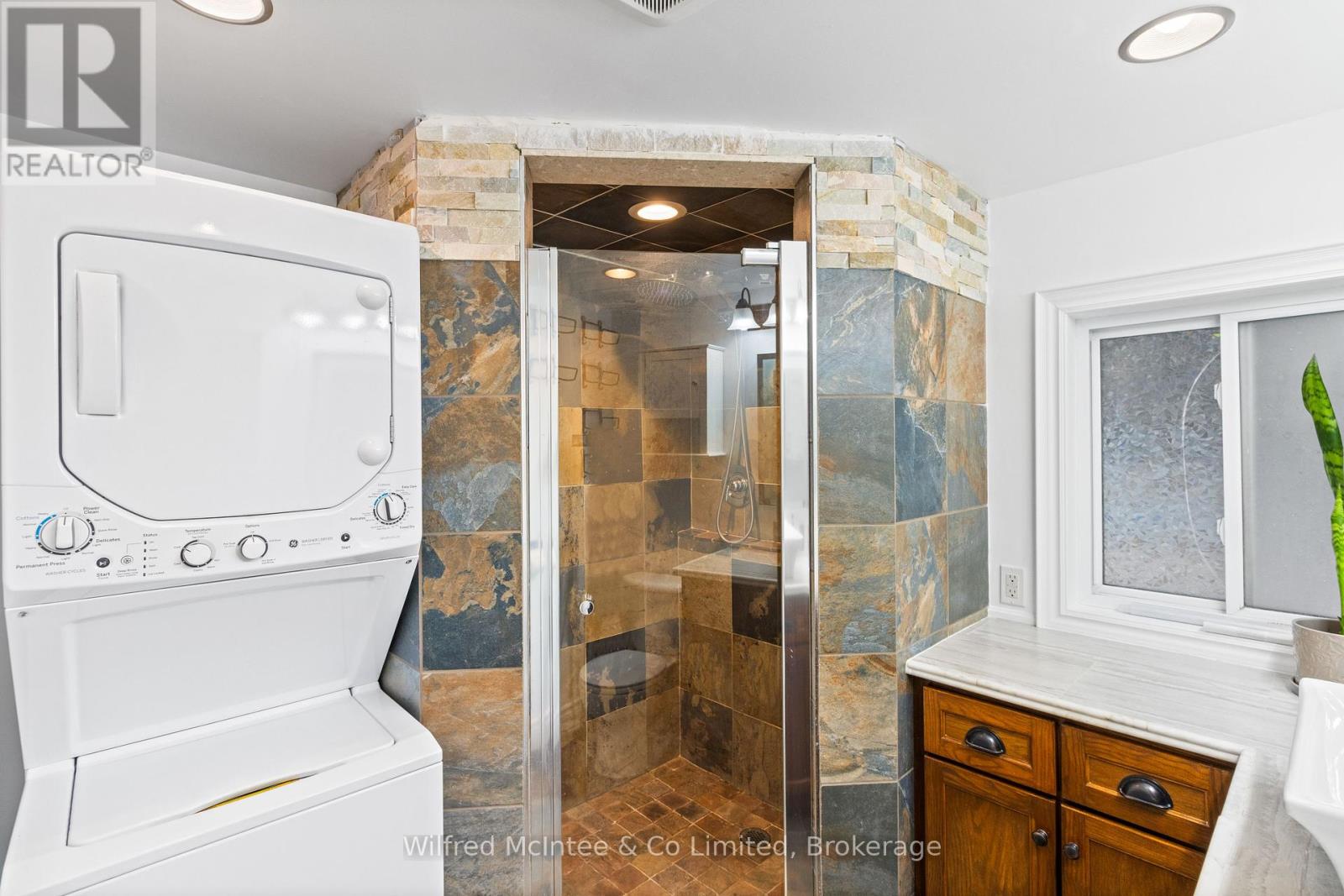 48 Maplewood Boulevard, Kincardine, Ontario  N0G 2T0 - Photo 30 - X12203163