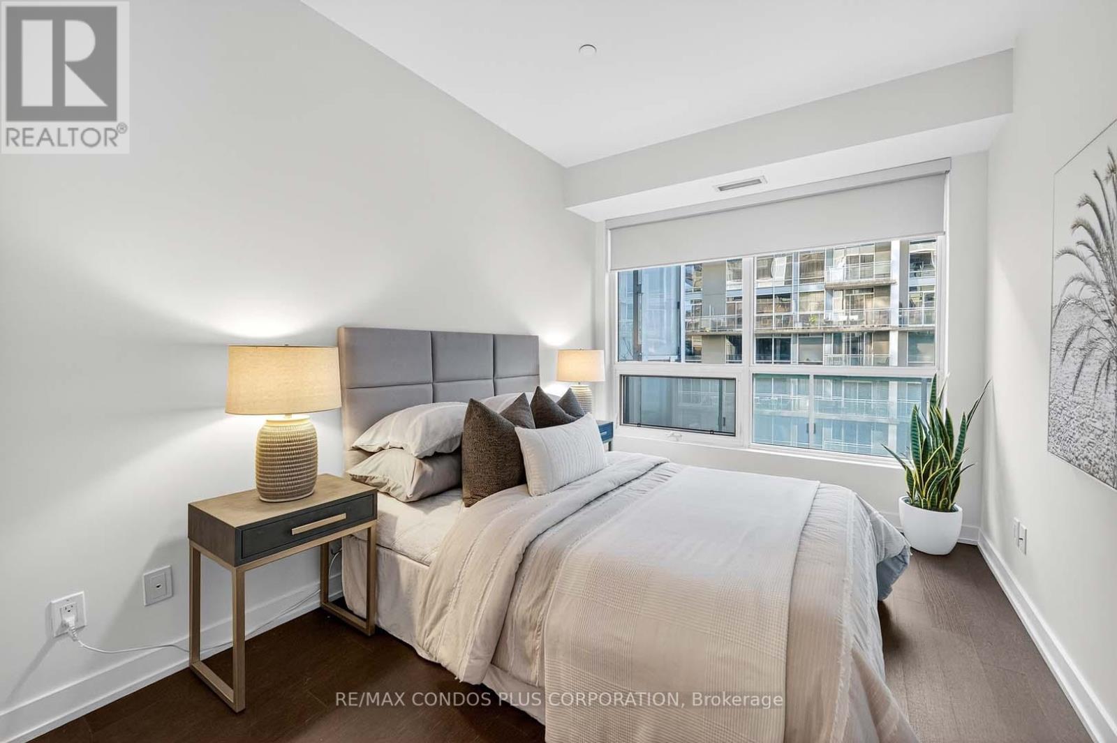 444 - 1030 King Street W, Toronto (Niagara), Ontario  M6K 0B4 - Photo 8 - C12401282