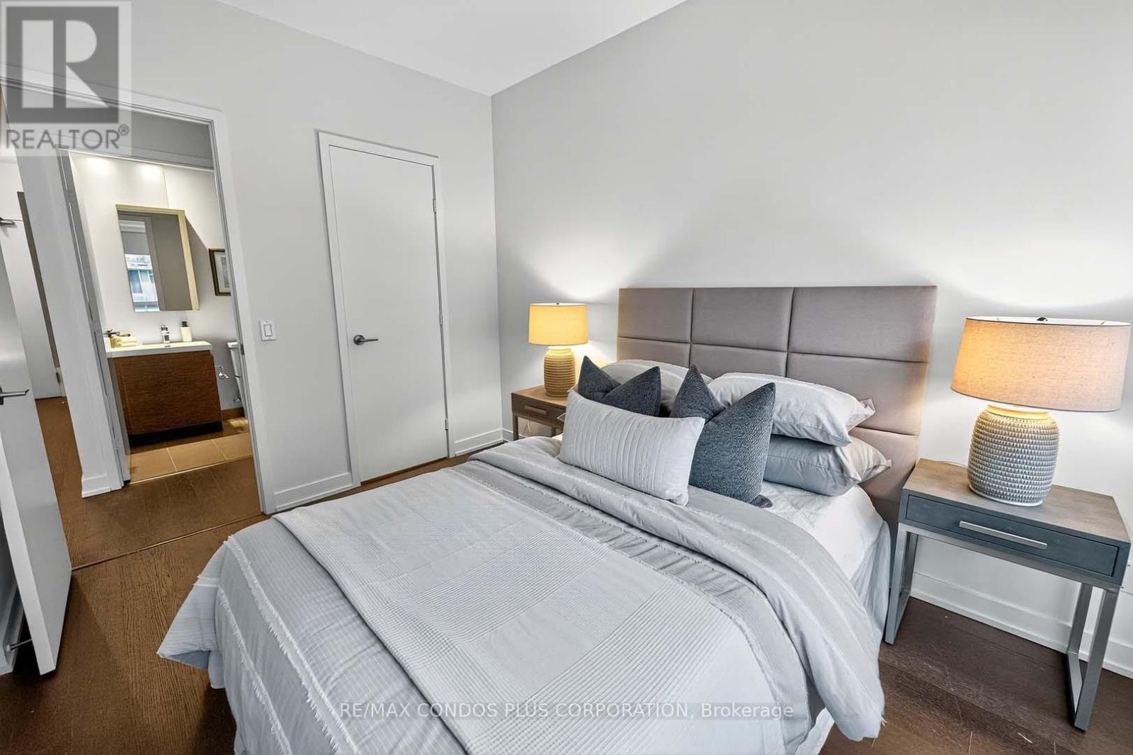 444 - 1030 King Street W, Toronto (Niagara), Ontario  M6K 0B4 - Photo 9 - C12401282