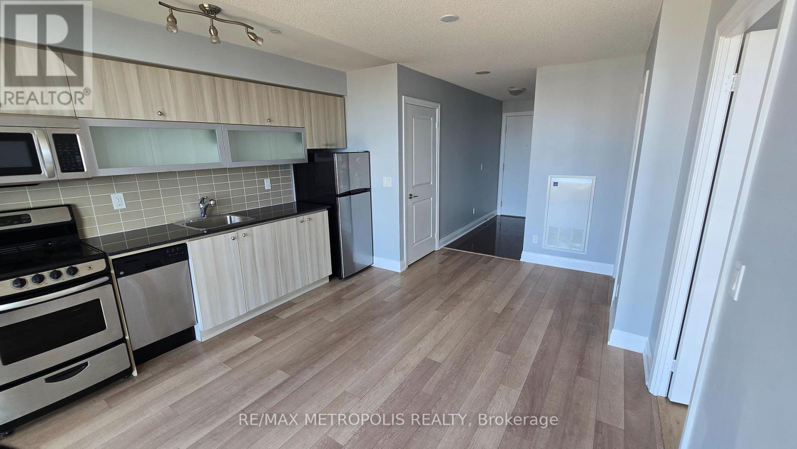 2301 - 275 Yorkland Road, Toronto, Ontario  M2J 0B4 - Photo 11 - C12426455