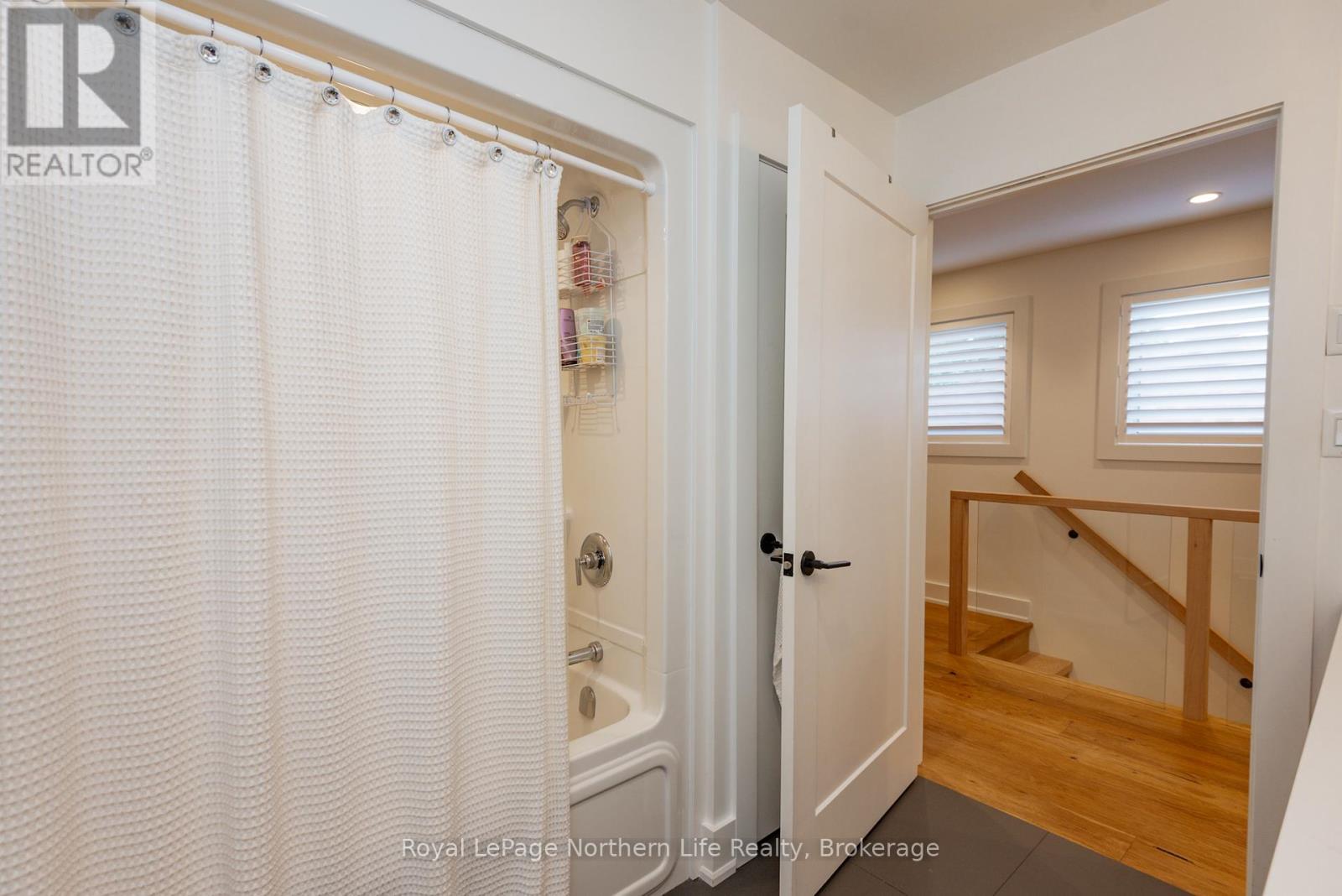854 Bourke Street, North Bay, Ontario  P1B 3K6 - Photo 34 - X12456799