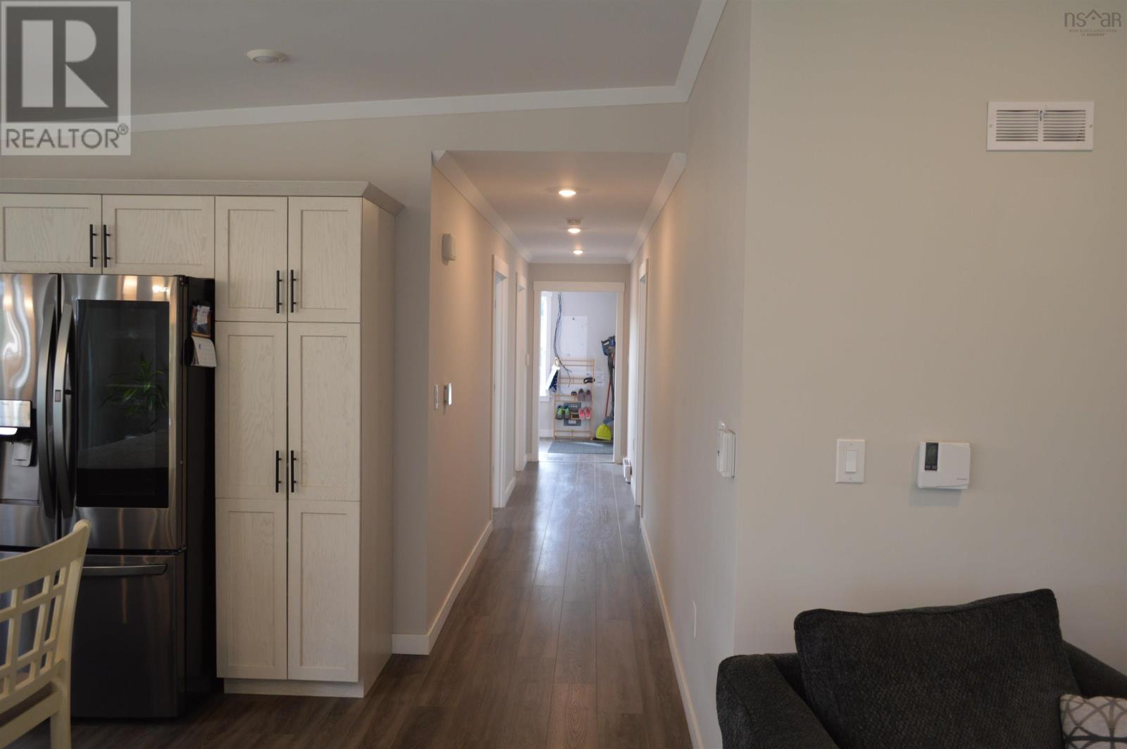 25 Lakewood Drive, Brooklyn, Nova Scotia  B0N 2A0 - Photo 12 - 202525613