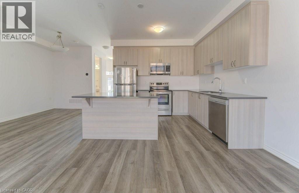7 Saxony Street, Kitchener, Ontario  N2R 0S3 - Photo 6 - 40778174