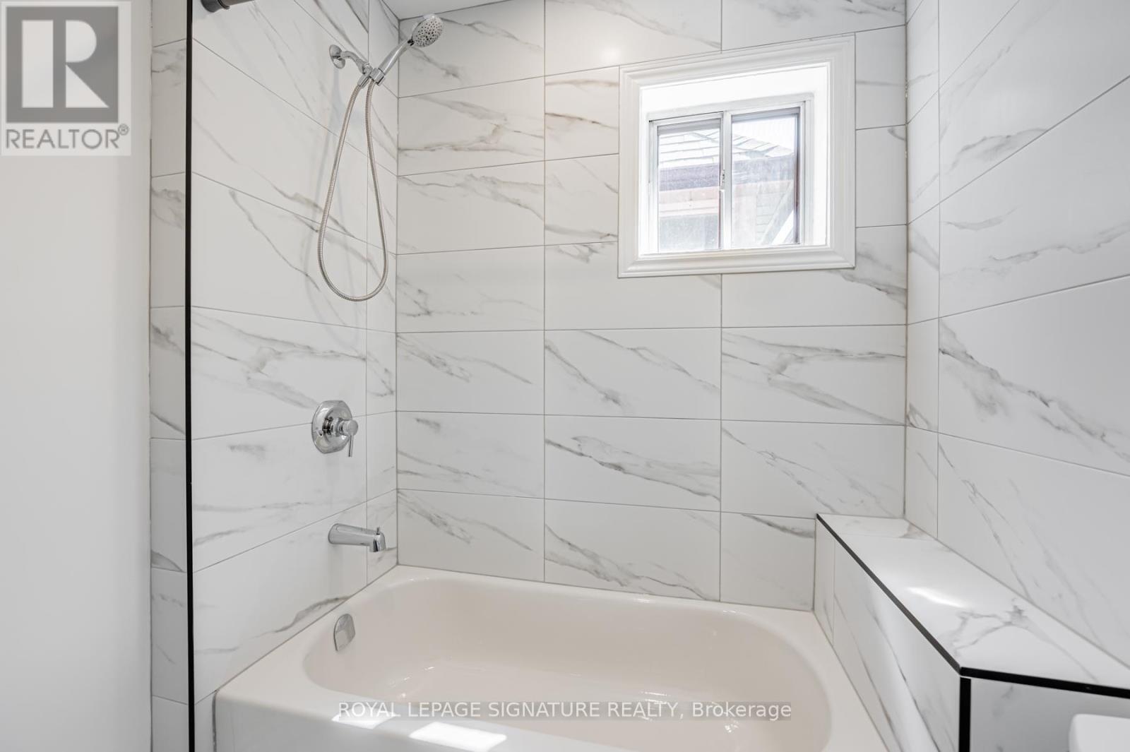 2a - 388 Palmerston Boulevard, Toronto, Ontario  M6G 2N6 - Photo 18 - C12456681