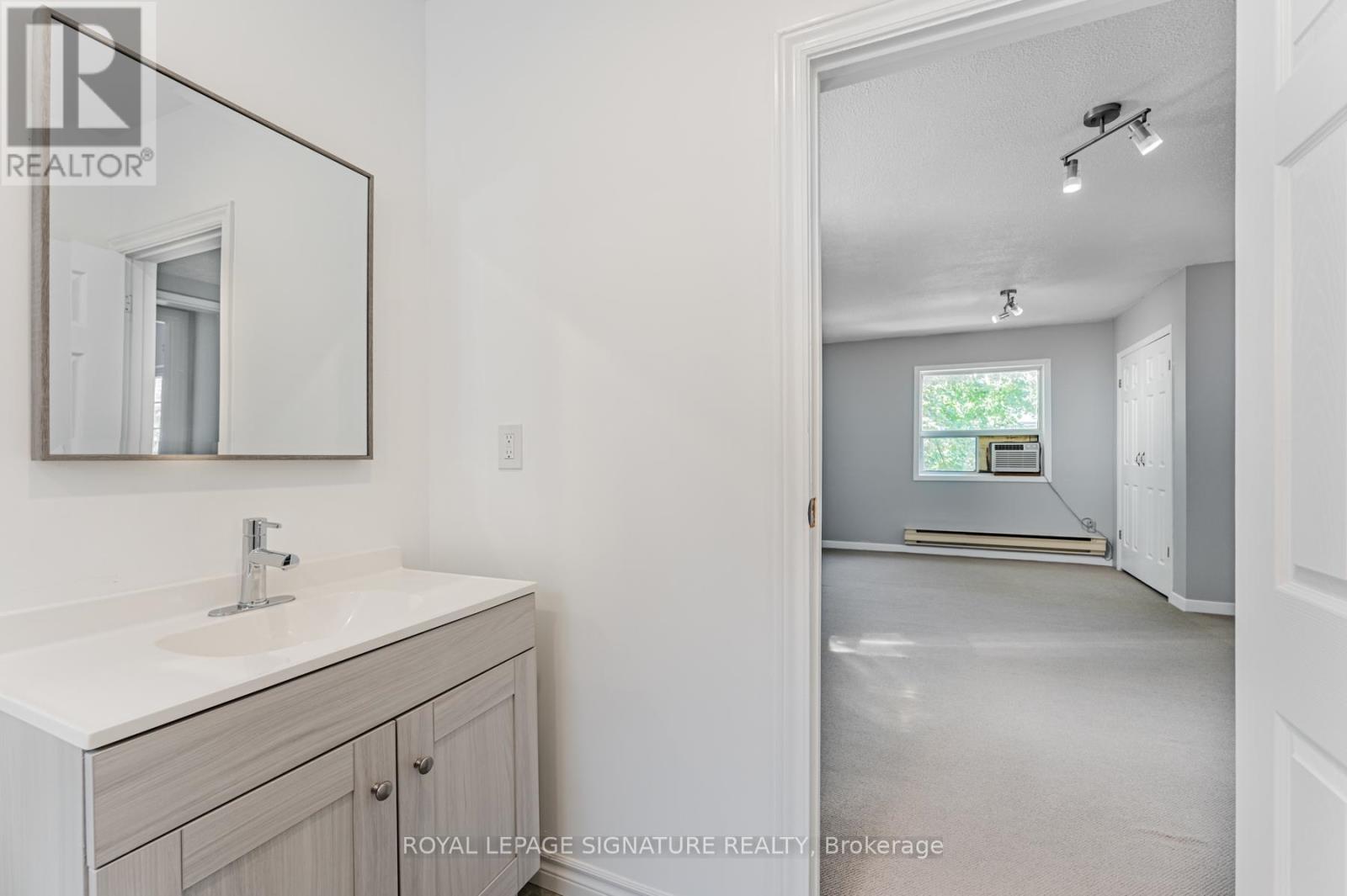 2a - 388 Palmerston Boulevard, Toronto, Ontario  M6G 2N6 - Photo 19 - C12456681