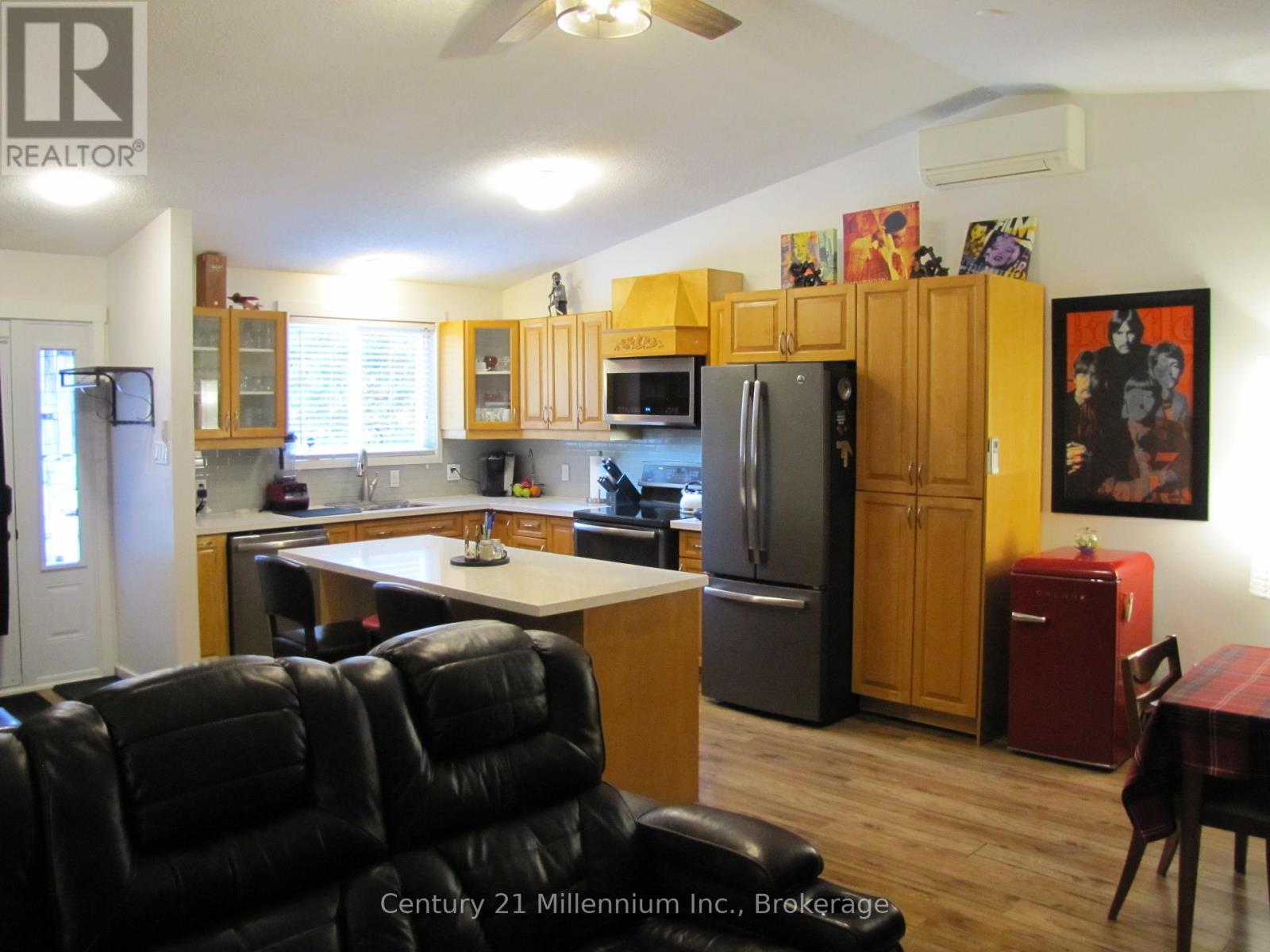 341 - 11 Harbour Street W, Collingwood, Ontario  L9Y 5B4 - Photo 15 - S12456784