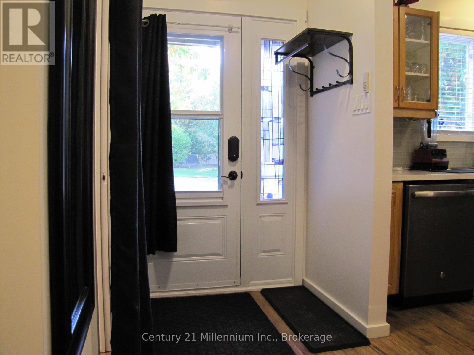 341 - 11 Harbour Street W, Collingwood, Ontario  L9Y 5B4 - Photo 3 - S12456784