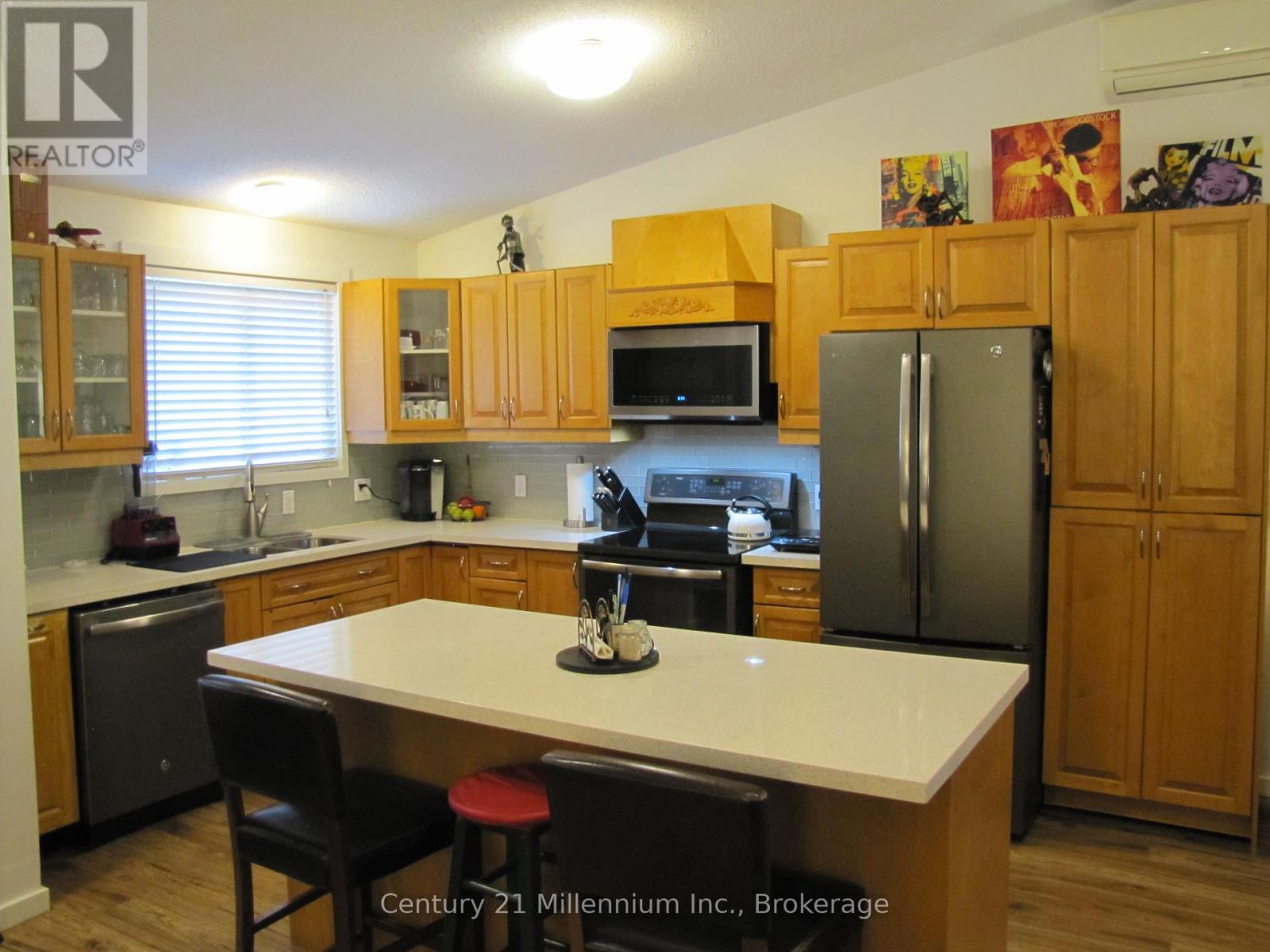 341 - 11 Harbour Street W, Collingwood, Ontario  L9Y 5B4 - Photo 6 - S12456784