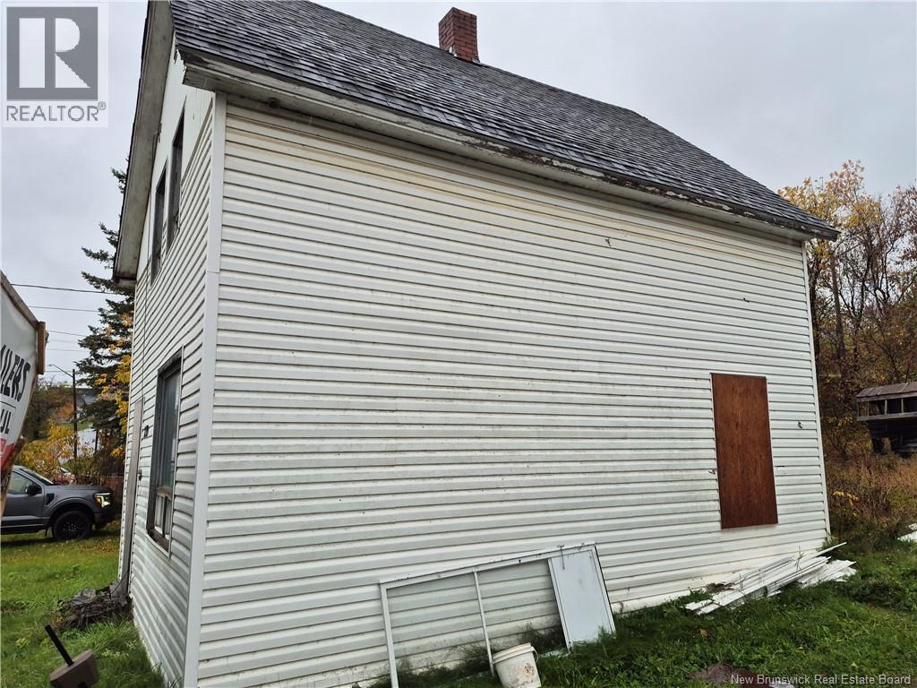 219 Main Street, Plaster Rock, New Brunswick  E7G 2G7 - Photo 6 - NB128359