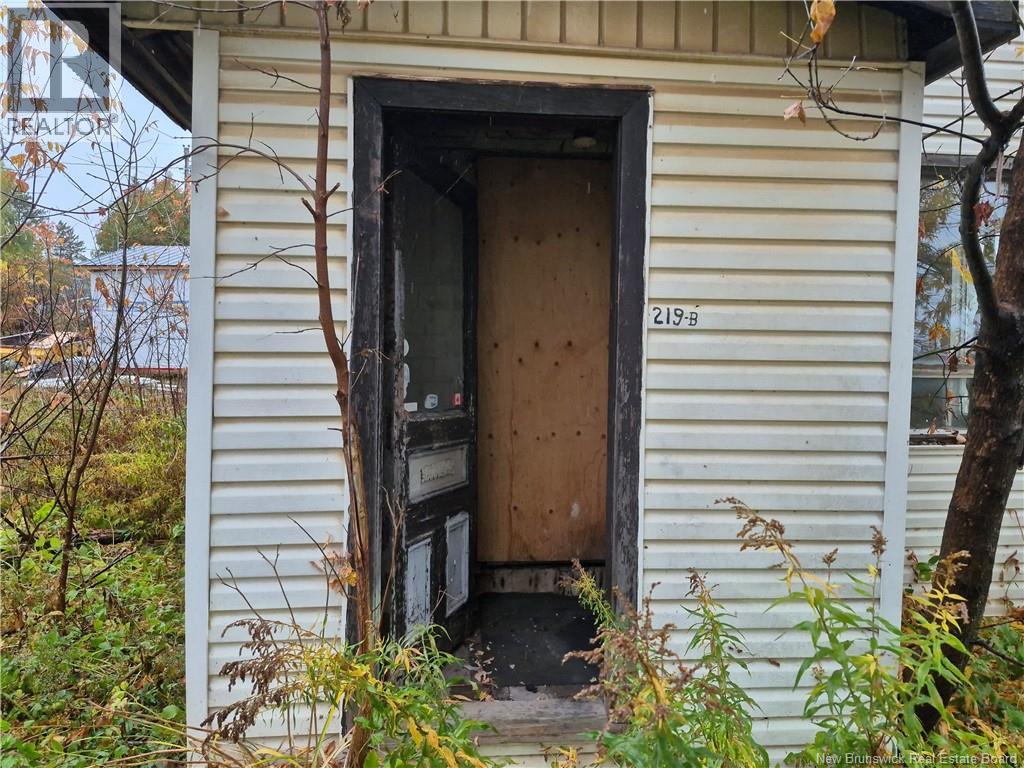 219 Main Street, Plaster Rock, New Brunswick  E7G 2G7 - Photo 10 - NB128359