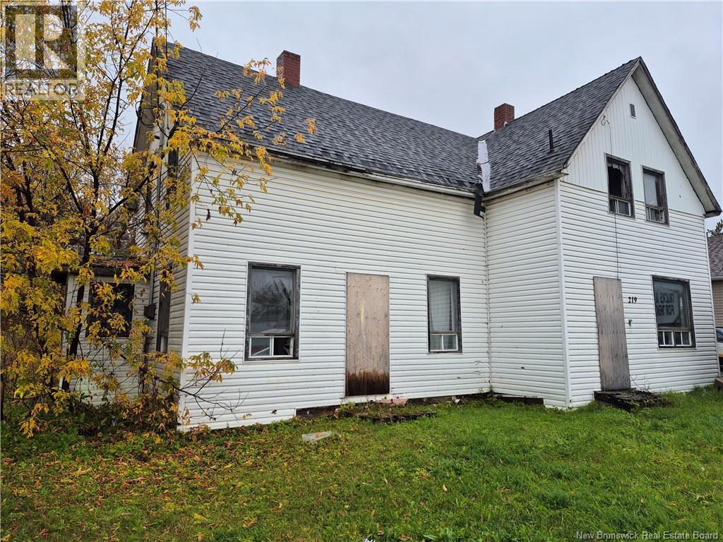 219 Main Street, Plaster Rock, New Brunswick  E7G 2G7 - Photo 1 - NB128359