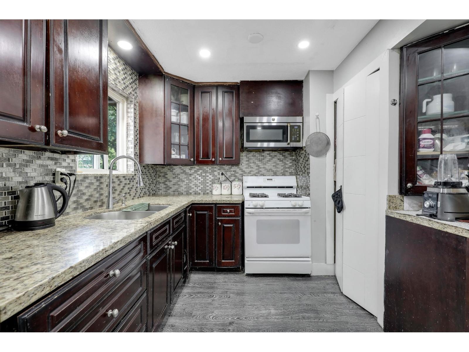 9162 119a Street, Delta, British Columbia  V4C 6N8 - Photo 5 - R3057098